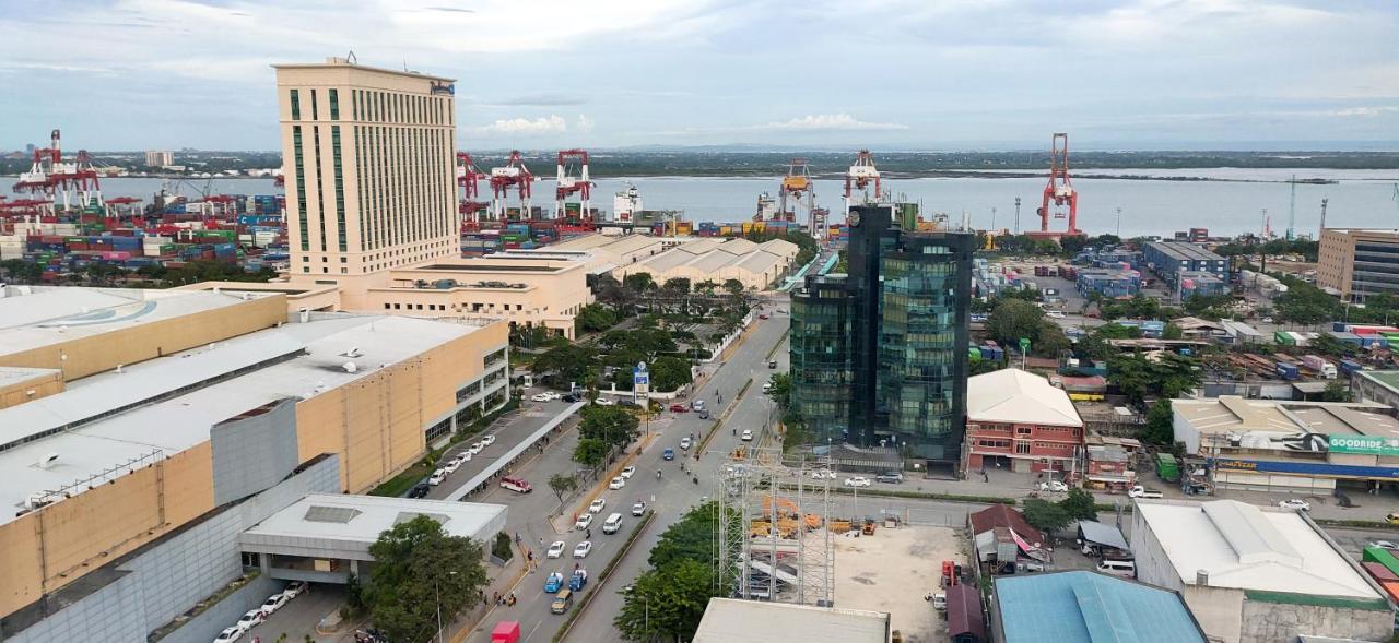 Sunvida Tower Stays Across Sm City Cebu Eksteriør billede